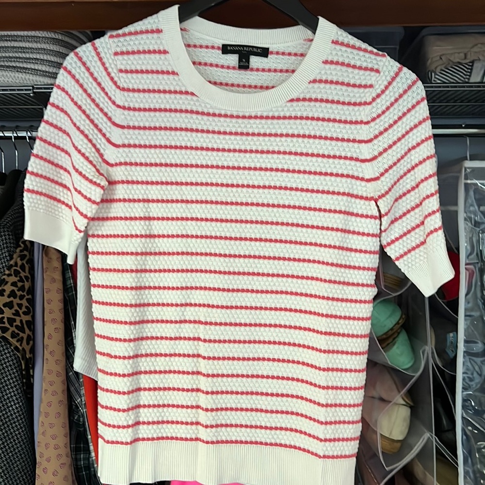Banana Republic light sweater